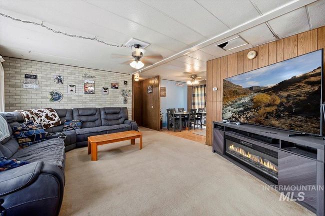 428 N 1 St St E, House other with 3 bedrooms, 2 bathrooms and null parking in Paul ID | Image 6
