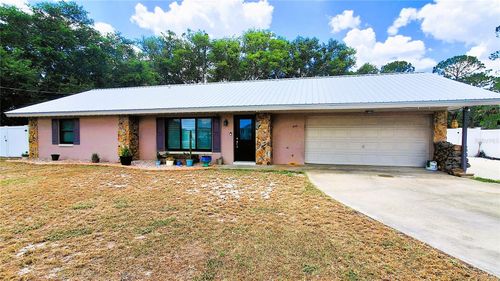 40 Se Chinica Dr, SUMMERFIELD, FL, 34491-4628 | Card Image
