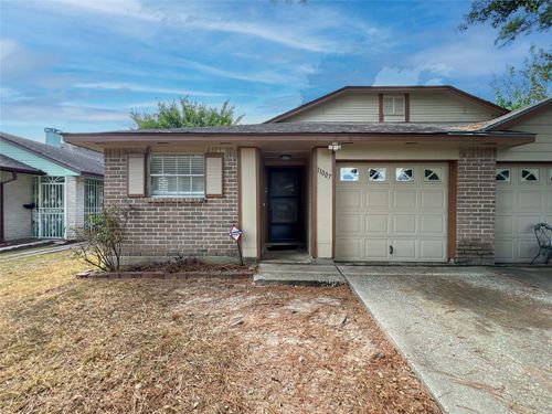 11007 Tobasa Ct, Houston, TX, 77086-1439 | Card Image