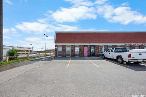 845 Mackay Street, Regina, SK, S4N2S3 | Card Image