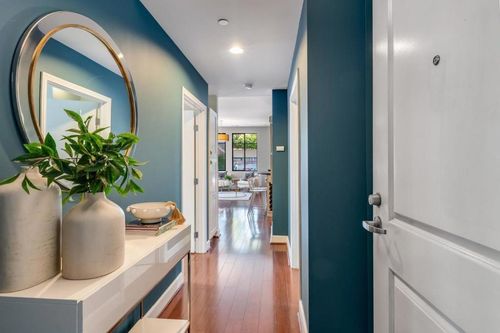 111-800 High St, Palo Alto, CA, 94301-2454 | Card Image