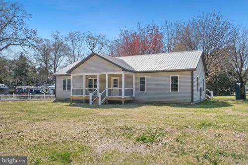 646 Sandy Point Rd, Heathsville, VA, 22473-4420 | Card Image