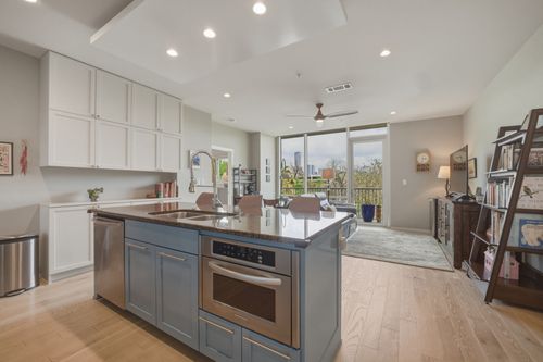 unit-4305-1600 Barton Springs Rd, Austin, TX, 78704-1198 | Card Image