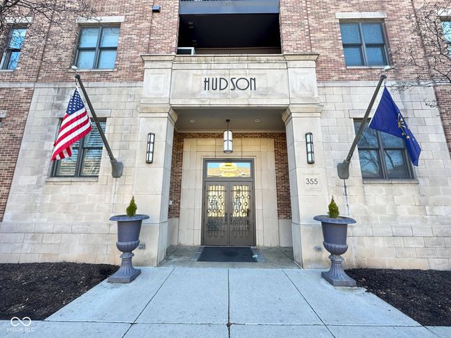 STE-105 - 355 E Ohio St, Condo with 2 bedrooms, 2 bathrooms and null parking in Indianapolis IN | Image 24