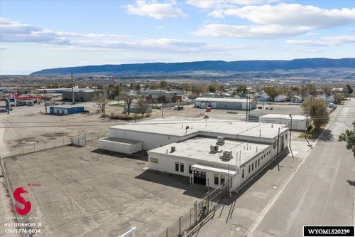 4113 W Yellowstone Hwy, Mills, WY, 82604-2605 | Card Image