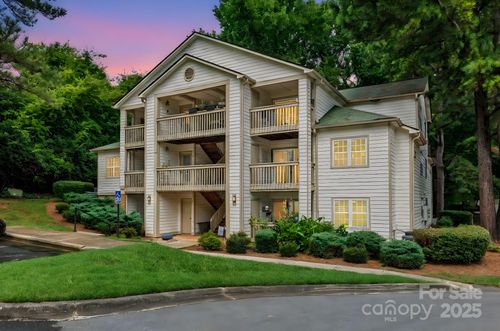 apt-c-1052 Churchill Downs Ct, Charlotte, NC, 28211-1555 | Card Image