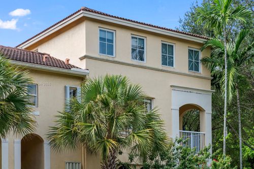 apt-201-160 Jacaranda Country Club Dr, Plantation, FL, 33324-8504 | Card Image