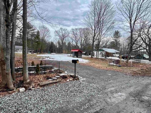 97 School St, Castleton, VT, 05735-4509 | Card Image