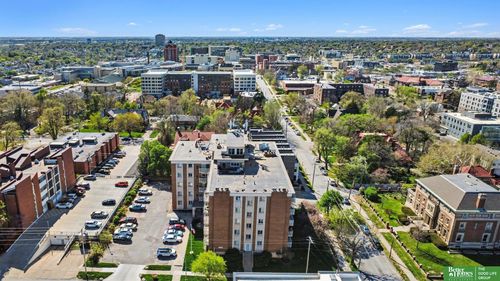 401-500 S 37th St, Omaha, NE, 68105-1229 | Card Image