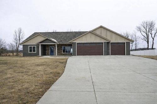 W24362 Fairway Drive, Trempealeau, WI, 54661 | Card Image