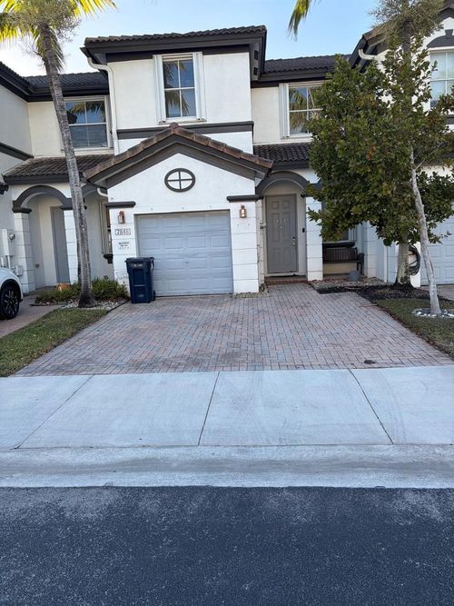 7848 Nw 114th Path, Doral, FL, 33178-1384 | Card Image