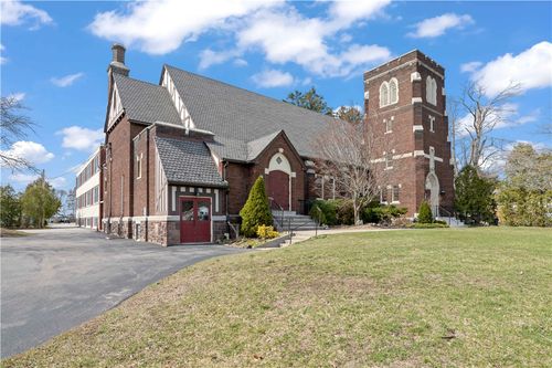 2889 Culver Rd, Irondequoit, NY, 14622-2827 | Card Image