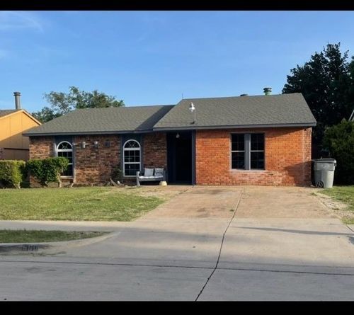 560 Oldbridge Dr, Allen, TX, 75002-4079 | Card Image