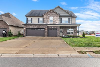 1000 Thrasher Dr, House other with 4 bedrooms, 3 bathrooms and 3 parking in Clarksville TN | Image 2