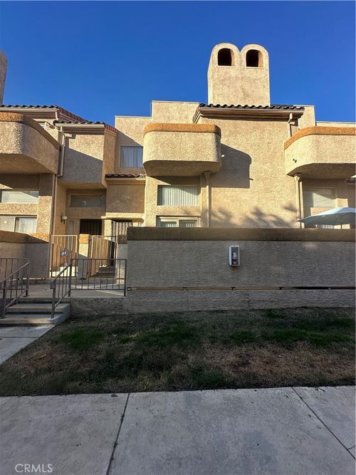 g-2030 S Bon View, Ontario, CA, 91761 | Card Image