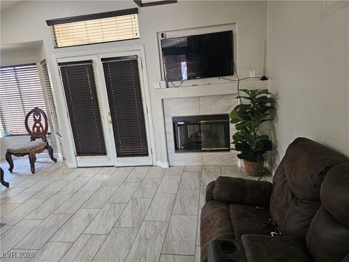 1747 Raspberry Hill Rd, Las Vegas, NV, 89142-0608 | Card Image