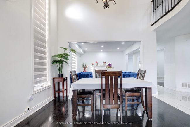 247 Cresthaven Rd, House other with 7 bedrooms, 7 bathrooms and 4 parking in Brampton ON | Image 5