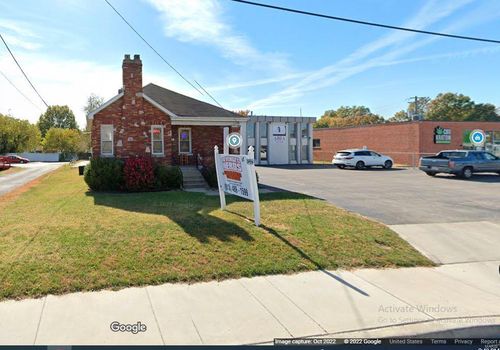 10306 Lincoln Trl, Fairview Heights, IL, 62208-1830 | Card Image
