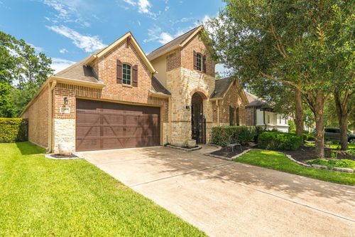 18 Sundown Ridge Pl, The Woodlands, TX, 77375-4842 | Card Image