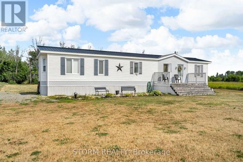 4905 Archer Rd, Ingleside, ON, K0C1M0 | Card Image