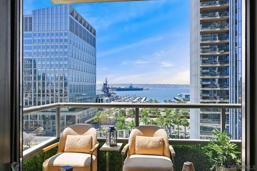 1001-700 W E St, San Diego, CA, 92101-5989 | Card Image