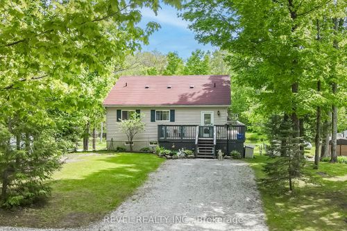 15 Fire Route 92, Trent Lakes, ON, K0M1A0 | Card Image