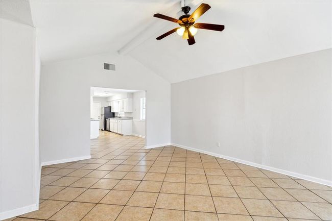 5519 Fallengate Dr, House other with 3 bedrooms, 2 bathrooms and 2 parking in Spring TX | Image 7