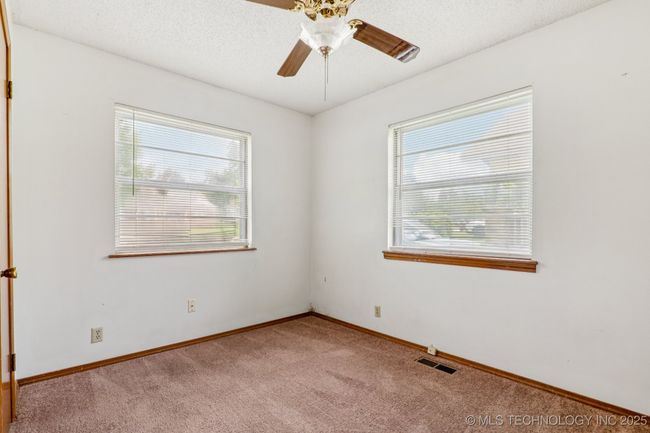 320 E Mckinley Ave, House other with 2 bedrooms, 1 bathrooms and null parking in Sapulpa OK | Image 14