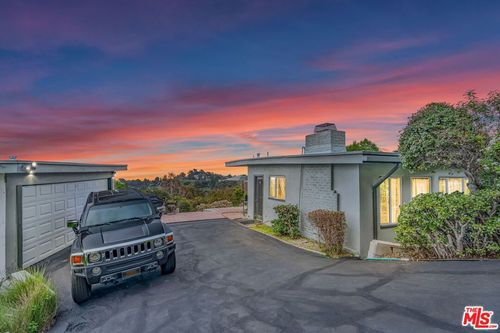 7191 Woodrow Wilson Dr, Los Angeles, CA, 90068-1843 | Card Image