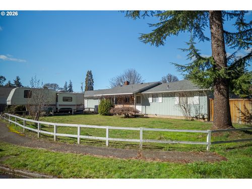 1160 Cedar St, Sweet Home, OR, 97386-2529 | Card Image