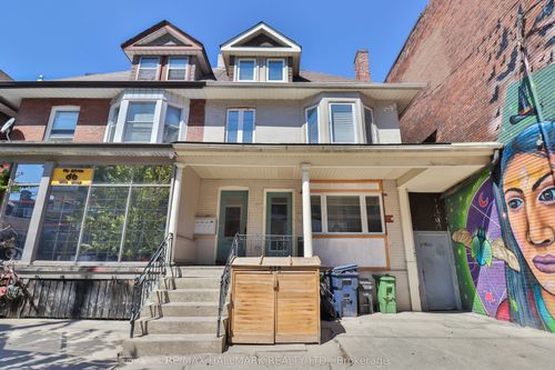 bsmt-880 College Street, Toronto, ON, M6H1A3 | Card Image