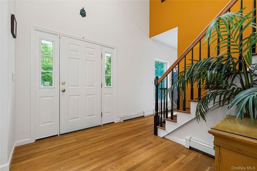 10 Anasville Rd, Somers, NY, 10589-2413 | Card Image