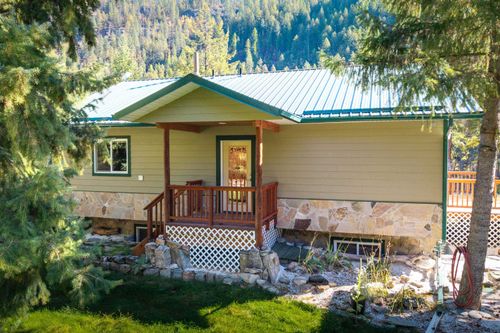 28 First Thought Loop, Laurier, WA, 99146-5100 | Card Image