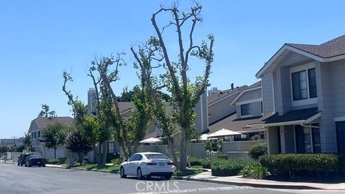 132-1700 W Cerritos, Anaheim, CA, 92804 | Card Image
