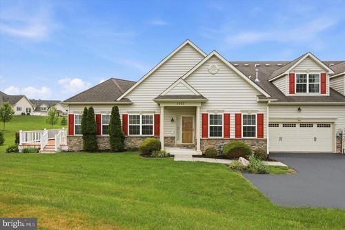 1052 Arbour Ln, QUAKERTOWN, PA, 18951-2861 | Card Image