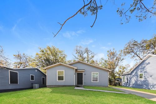 1120 W Owing St, Denison, TX, 75020-4338 | Card Image