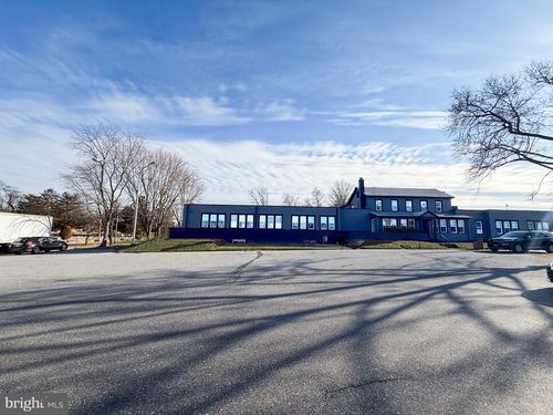 12-801 Bridgeboro Rd, Beverly, NJ, 08010-1761 | Card Image