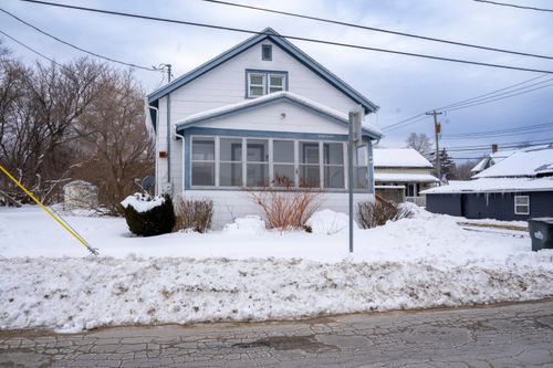 37 Emory St, Morrisonville, NY, 12962-3604 | Card Image