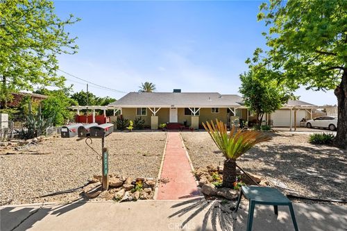 3280 Mccall Ave, Selma, CA, 93662-2506 | Card Image