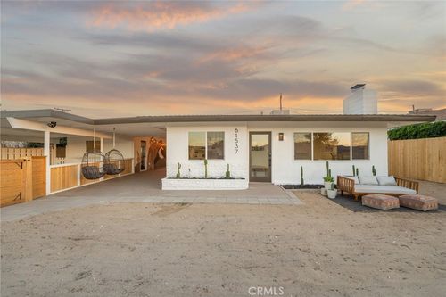 61537 La Jolla Dr, Joshua Tree, CA, 92252-2442 | Card Image