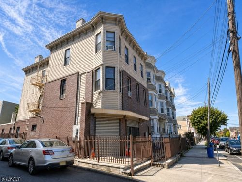 1-840 Mount Prospect Ave, Newark, NJ, 07104-3250 | Card Image