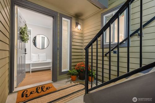 apt-107-12010 98th Ave Ne, Kirkland, WA, 98034-4255 | Card Image