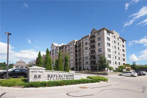 309-776 Laurelwood Dr, Waterloo, ON, N2V0A8 | Card Image