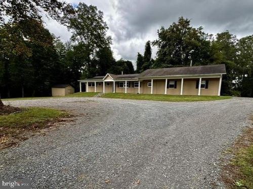 2285 Edward King Ln, Amissville, VA, 20106-1805 | Card Image