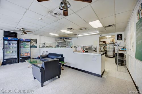 36643 Jefferson Ave, Harrison Township, MI, 48045-2913 | Card Image