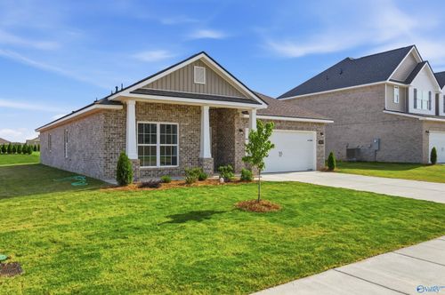 202 Irish Hill Dr, Meridianville, AL, 35759-3009 | Card Image