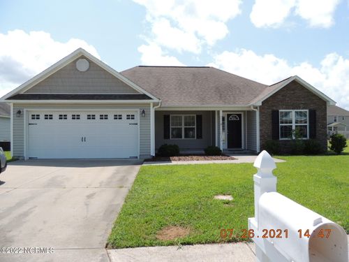 373 Sonoma Rd, Jacksonville, NC, 28546-8405 | Card Image