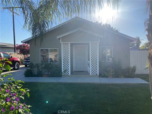 2113 Princeton St, Delano, CA, 93215-1216 | Card Image