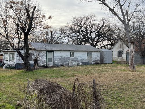 435 W Coke St, Gorman, TX, 76454-3106 | Card Image