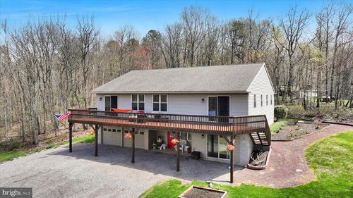 1144 Catawissa Rd, Tamaqua, PA, 18252-5310 | Card Image